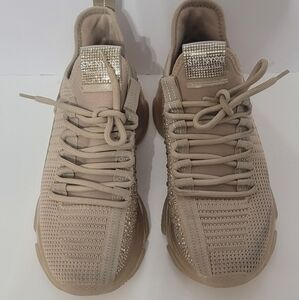 Steve madden sneakers
